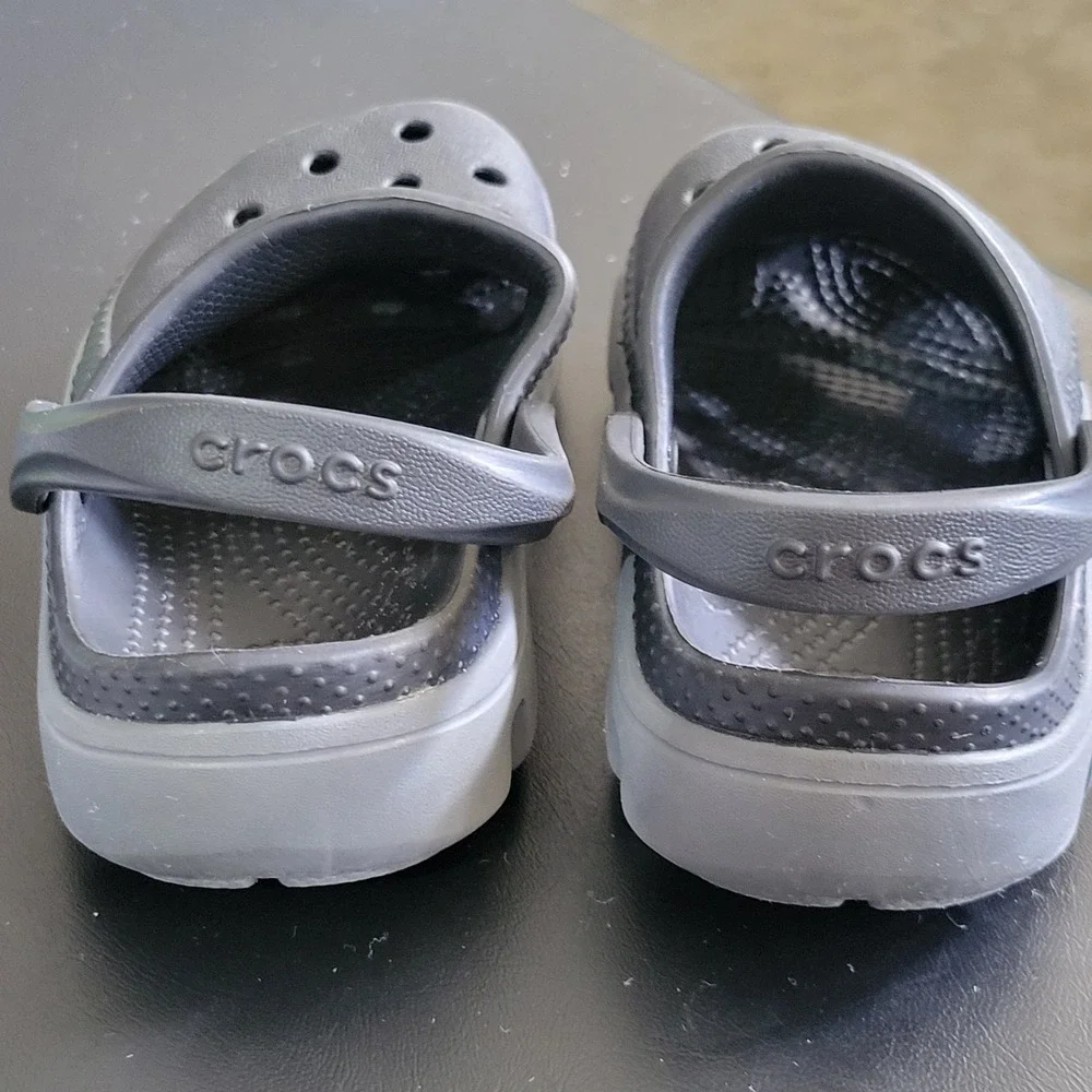CROCS Duet Sport Clog Black Gray Croslite Sole Lightweight Unisex Child 8/9